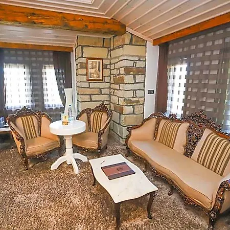 Otel Old House Glavatarski Kŭrdzhali